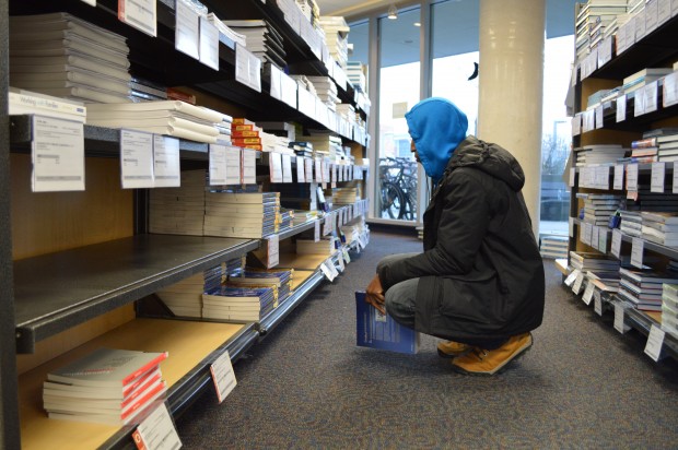 Students favour convenience when buying books