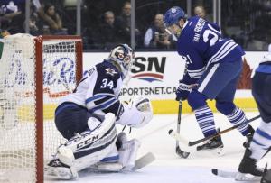 Leafs beat Jets with OT win
