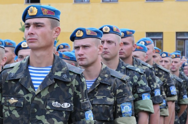 Ukrainian military to increase by a third
