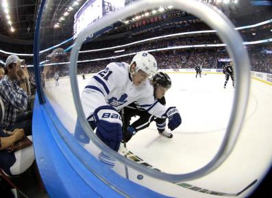 Leafs fall to Bolts