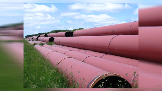 Pipeline shortage a “crisis,”  Canadian survey says