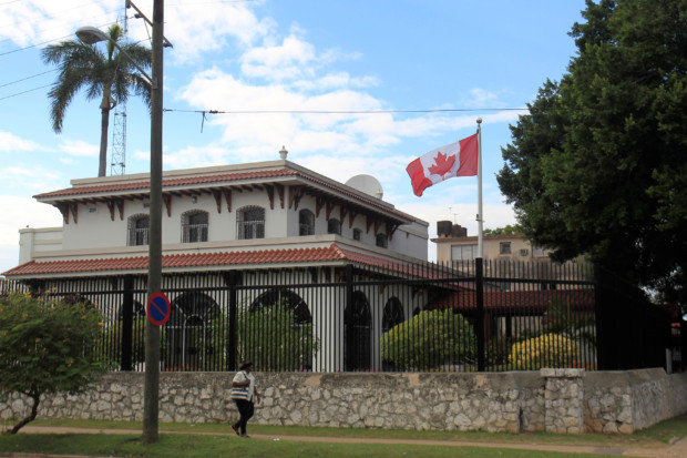 Canadian diplomats sue over mysterious “Havana Syndrome”