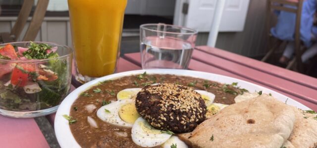 Toronto restaurant preserves 5,000 year-old culture with Egyptian cuisine