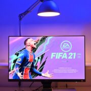 FIFA player reaches the highest division in the game using his feet